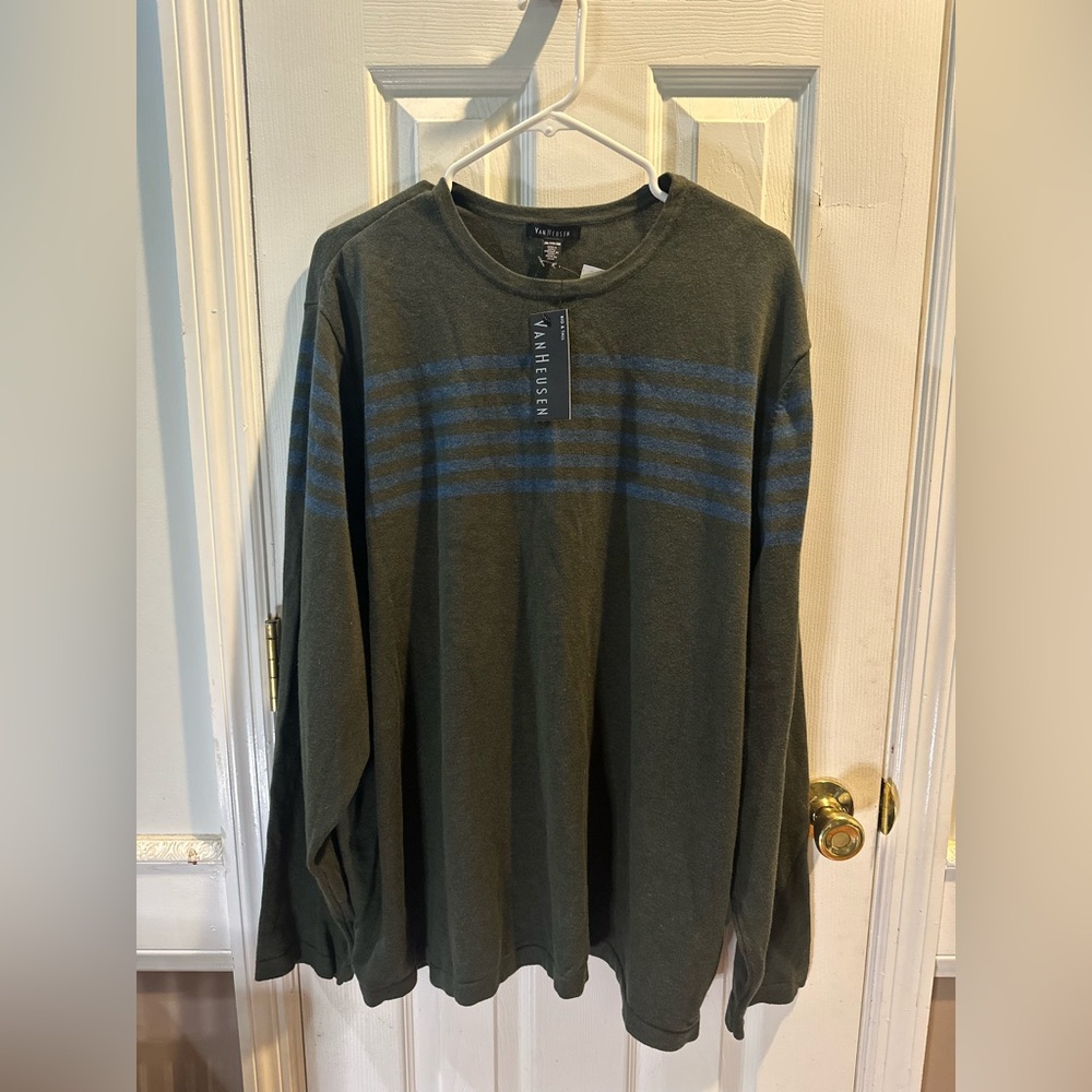 NWT Van Heusen Men’s Crewneck Sweater Big & Tall 2XL Gray Blue Striped